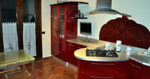 Cucina artigianale moderna Saro design esclusivo in legno